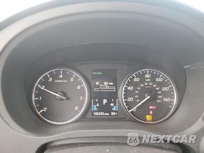 Zdjęcie 9 z 13 samochodu: 2015 MITSUBISHI OUTLANDER SE VIN:JA4AD3A39FZ010270 - miniatura