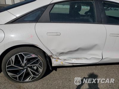 Zdjęcie 10 z 12 samochodu: 2023 HYUNDAI IONIQ 6 SEL VIN:KMHM34AC5PA040888 - miniatura