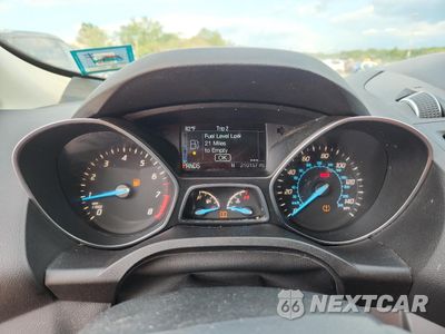 Zdjęcie 9 z 12 samochodu: 2016 FORD ESCAPE SE VIN:1FMCU9G98GUA72010 - miniatura