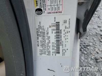 Zdjęcie 13 z 15 samochodu: 2010 LINCOLN MKZ VIN:3LNHL2GC4AR750696 - miniatura