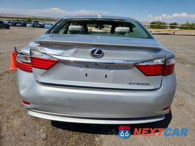 Zdjęcie 6 z 14 samochodu: 2014 LEXUS ES 300H VIN:JTHBW1GG2E2051154 - miniatura