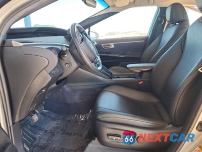 Zdjęcie 7 z 12 samochodu: 2017 TOYOTA MIRAI VIN:JTDBVRBD9HA003452 - miniatura