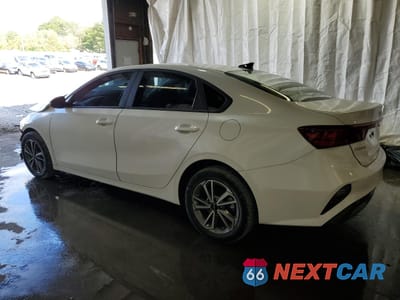 Drugie zdjęcie samochodu z przodu: 2023 KIA FORTE LX VIN:3KPF24AD7PE517911 - miniatura