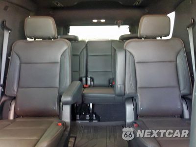 Zdjęcie 10 z 13 samochodu: 2022 CHEVROLET TAHOE C1500 HIGH COUNTRY VIN:1GNSCTKL8NR346171 - miniatura