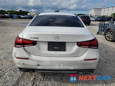 Zdjęcie 6 z 12 samochodu: 2022 MERCEDES-BENZ A 220 VIN:W1K3G4EB1NJ328500 - miniatura