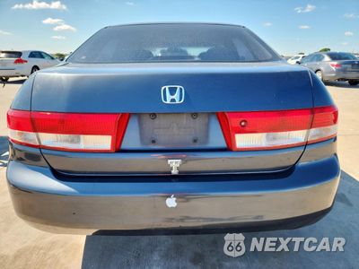Zdjęcie 6 z 13 samochodu: 2003 HONDA ACCORD LX VIN:JHMCM56383C050744 - miniatura