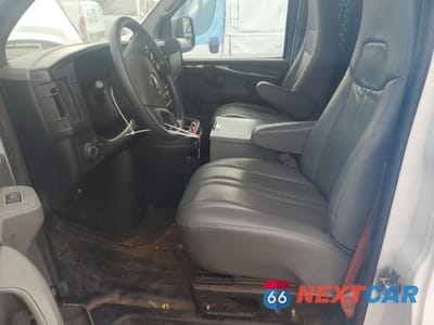 Zdjęcie 7 z 13 samochodu: 2013 CHEVROLET EXPRESS G2500 VIN:1GCWGFCA9D1903356 - miniatura