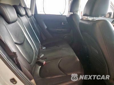 Zdjęcie 10 z 14 samochodu: 2010 KIA SOUL + VIN:KNDJT2A27A7170856 - miniatura