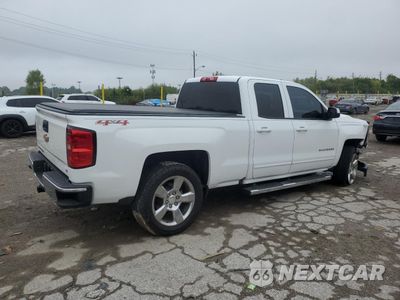 Trzecie zdjęcie samochodu z tyłu: 2016 CHEVROLET SILVERADO K1500 LT VIN:1GCVKREC8GZ238319 - miniatura