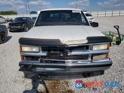 Piąte zdjęcie samochodu w środku: 1997 CHEVROLET TAHOE K1500 VIN:1GNEK13R0VJ396682 - miniatura