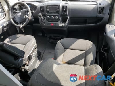 Zdjęcie 8 z 13 samochodu: 2015 RAM PROMASTER 3500 3500 HIGH VIN:3C6URVJG3FE512066 - miniatura