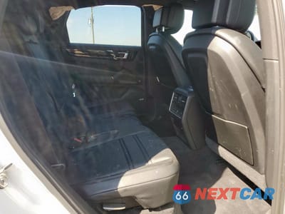 Zdjęcie 10 z 15 samochodu: 2019 PORSCHE CAYENNE VIN:WP1AA2AY8KDA07032 - miniatura