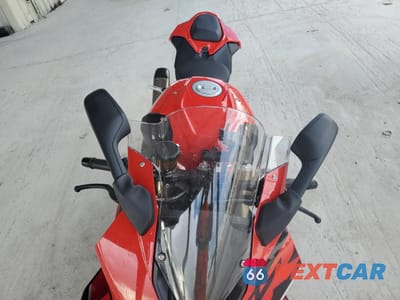 Piąte zdjęcie samochodu w środku: 2023 BMW S 1000 RR VIN:WB10E6309P6H61505 - miniatura