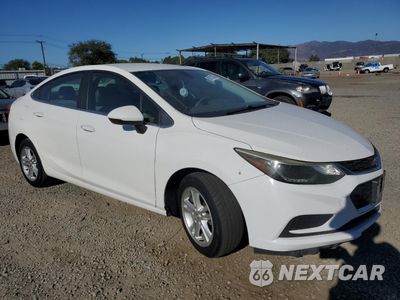Czwarte zdjęcie samochodu z boku: 2017 CHEVROLET CRUZE LT VIN:3G1BE5SM4HS533649 - miniatura