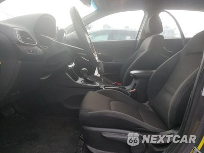 Zdjęcie 7 z 13 samochodu: 2018 HYUNDAI ELANTRA GT VIN:KMHH35LEXJU029140 - miniatura