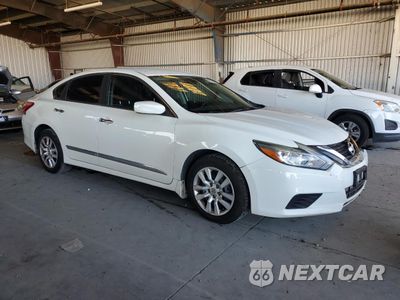 Czwarte zdjęcie samochodu z boku: 2016 NISSAN ALTIMA 2.5 VIN:1N4AL3AP9GC167142 - miniatura