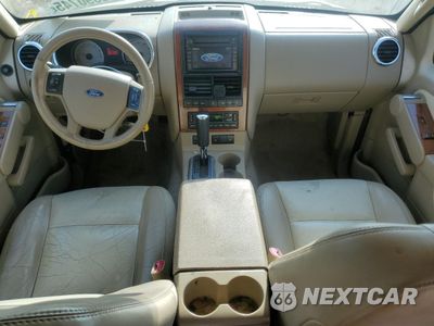 Zdjęcie 8 z 14 samochodu: 2007 FORD EXPLORER EDDIE BAUER VIN:1FMEU74847UB32101 - miniatura