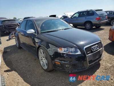 Czwarte zdjęcie samochodu z boku: 2008 AUDI RS4 QUATTRO VIN:WUADU78E28N901371 - miniatura