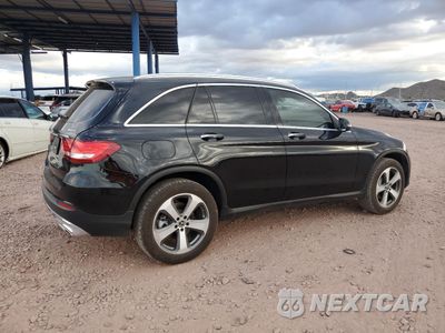 Trzecie zdjęcie samochodu z tyłu: 2018 MERCEDES-BENZ GLC 300 4MATIC VIN:WDC0G4KB1JV061423 - miniatura