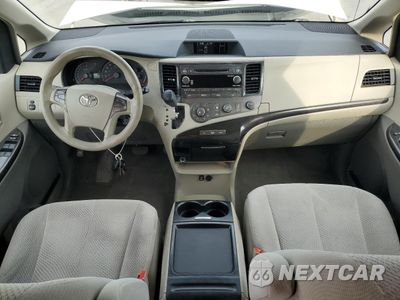 Zdjęcie 8 z 15 samochodu: 2011 TOYOTA SIENNA LE VIN:5TDKK3DC2BS041691 - miniatura