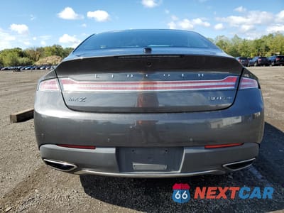 Zdjęcie 6 z 15 samochodu: 2018 LINCOLN MKZ RESERVE VIN:3LN6L5FC0JR607772 - miniatura