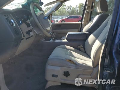 Zdjęcie 7 z 15 samochodu: 2008 FORD EXPEDITION XLT VIN:1FMFU15518LA48038 - miniatura