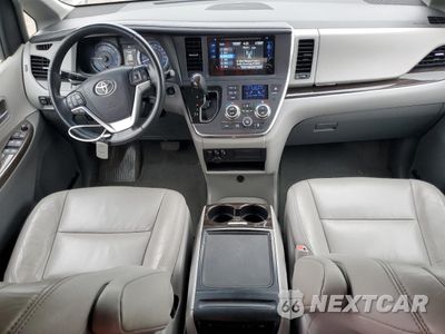 Zdjęcie 8 z 15 samochodu: 2015 TOYOTA SIENNA XLE VIN:5TDYK3DC8FS596225 - miniatura