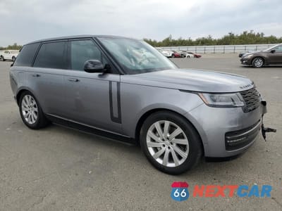 Czwarte zdjęcie samochodu z boku: 2024 LAND ROVER RANGE ROVER SE VIN:SALKP9FU3RA211177 - miniatura
