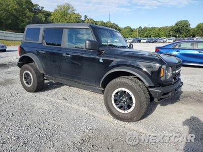 Czwarte zdjęcie samochodu z boku: 2022 FORD BRONCO BASE VIN:1FMEE5DP5NLB04383 - miniatura