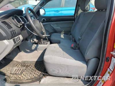 Zdjęcie 7 z 13 samochodu: 2011 TOYOTA TACOMA VIN:5TFPX4EN3BX001756 - miniatura