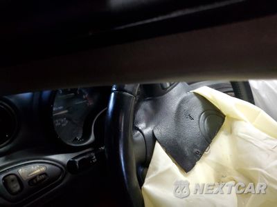 Zdjęcie 9 z 12 samochodu: 2005 PONTIAC GRAND AM GT1 VIN:1G2NV12E85M185991 - miniatura