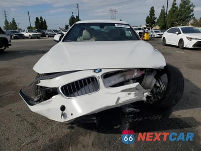 Piąte zdjęcie samochodu w środku: 2017 BMW 430I VIN:WBA4U7C5XH5H19146 - miniatura