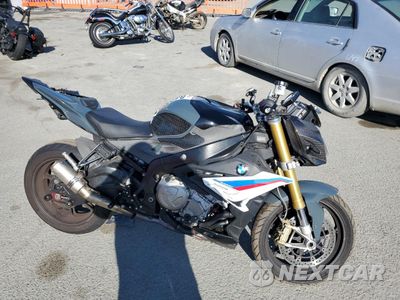 2018 BMW S 1000 R WB10D6208JZ762183 - główne zdjęcie licytacji z USA - miniatura