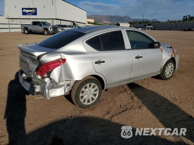 Trzecie zdjęcie samochodu z tyłu: 2013 NISSAN VERSA S VIN:3N1CN7AP4DL818877 - miniatura