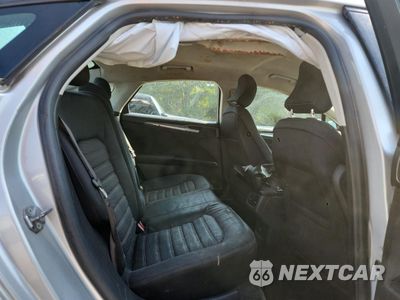 Zdjęcie 10 z 15 samochodu: 2016 FORD FUSION SE VIN:3FA6P0H71GR146396 - miniatura