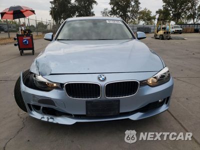 Piąte zdjęcie samochodu w środku: 2012 BMW 328 I SULEV VIN:WBA3C1C57CF431340 - miniatura