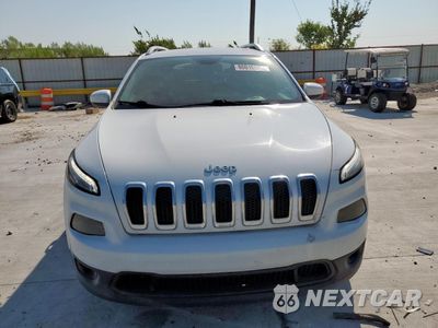 Piąte zdjęcie samochodu w środku: 2017 JEEP CHEROKEE LATITUDE VIN:1C4PJLCB7HW641567 - miniatura