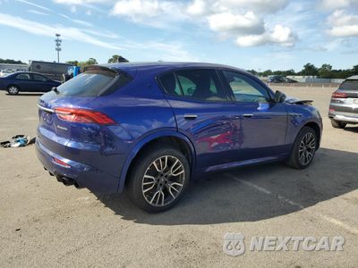 Trzecie zdjęcie samochodu z tyłu: 2023 MASERATI GRECALE MODENA VIN:ZN682AVM6P7429111 - miniatura