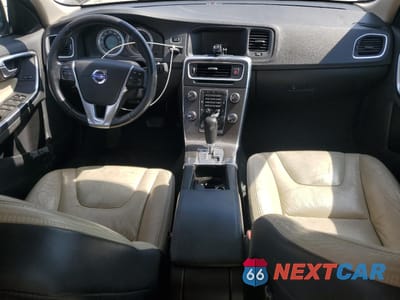 Zdjęcie 8 z 14 samochodu: 2012 VOLVO S60 T5 VIN:YV1622FS9C2121475 - miniatura