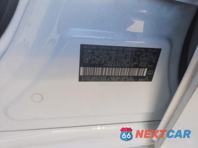 Zdjęcie 13 z 15 samochodu: 2020 LEXUS IS 300 F SPORT VIN:JTHGA1D26L5105578 - miniatura