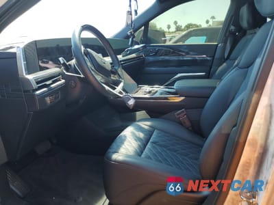 Zdjęcie 7 z 14 samochodu: 2025 CADILLAC ESCALADE IQ SPORT-1 VIN:1GYTEEKL6SU106896 - miniatura