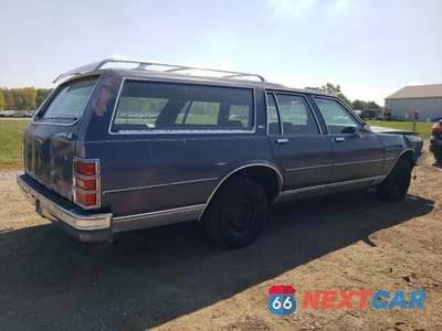 Trzecie zdjęcie samochodu z tyłu: 1983 CHEVROLET CAPRICE CLASSIC VIN:2G1AN35H0D1277417 - miniatura