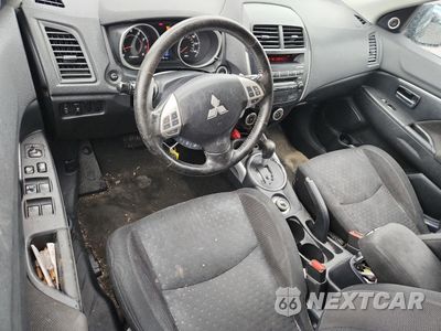 Zdjęcie 8 z 13 samochodu: 2011 MITSUBISHI OUTLANDER SPORT SE VIN:JA4AR4AU6BZ016781 - miniatura