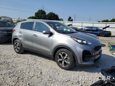 Czwarte zdjęcie samochodu z boku: 2022 KIA SPORTAGE LX VIN:KNDPM3AC6N7996223 - miniatura
