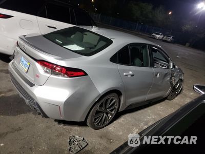 Trzecie zdjęcie samochodu z tyłu: 2020 TOYOTA COROLLA SE VIN:5YFS4RCE6LP019316 - miniatura