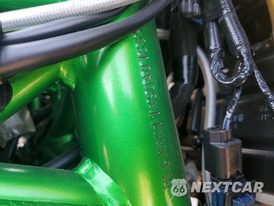 Zdjęcie 9 z 9 samochodu: 2025 KAWASAKI ZR900 T VIN:ML5ZRDT1XSDA01657 - miniatura