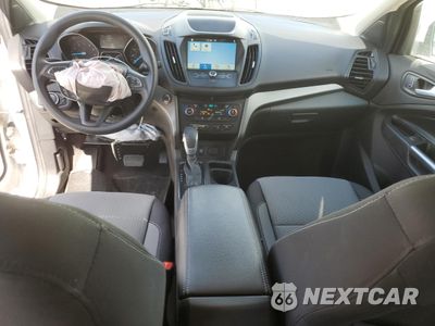 Zdjęcie 8 z 16 samochodu: 2019 FORD ESCAPE SE VIN:1FMCU9GD7KUB11828 - miniatura