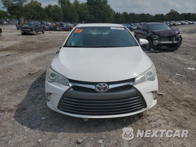 Piąte zdjęcie samochodu w środku: 2016 TOYOTA CAMRY LE VIN:4T1BF1FKXGU165512 - miniatura