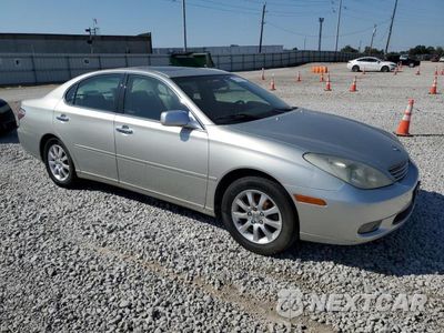 Czwarte zdjęcie samochodu z boku: 2004 LEXUS ES 330 VIN:JTHBA30G645031250 - miniatura