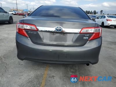 Zdjęcie 6 z 12 samochodu: 2013 TOYOTA CAMRY HYBRID VIN:4T1BD1FK3DU072817 - miniatura